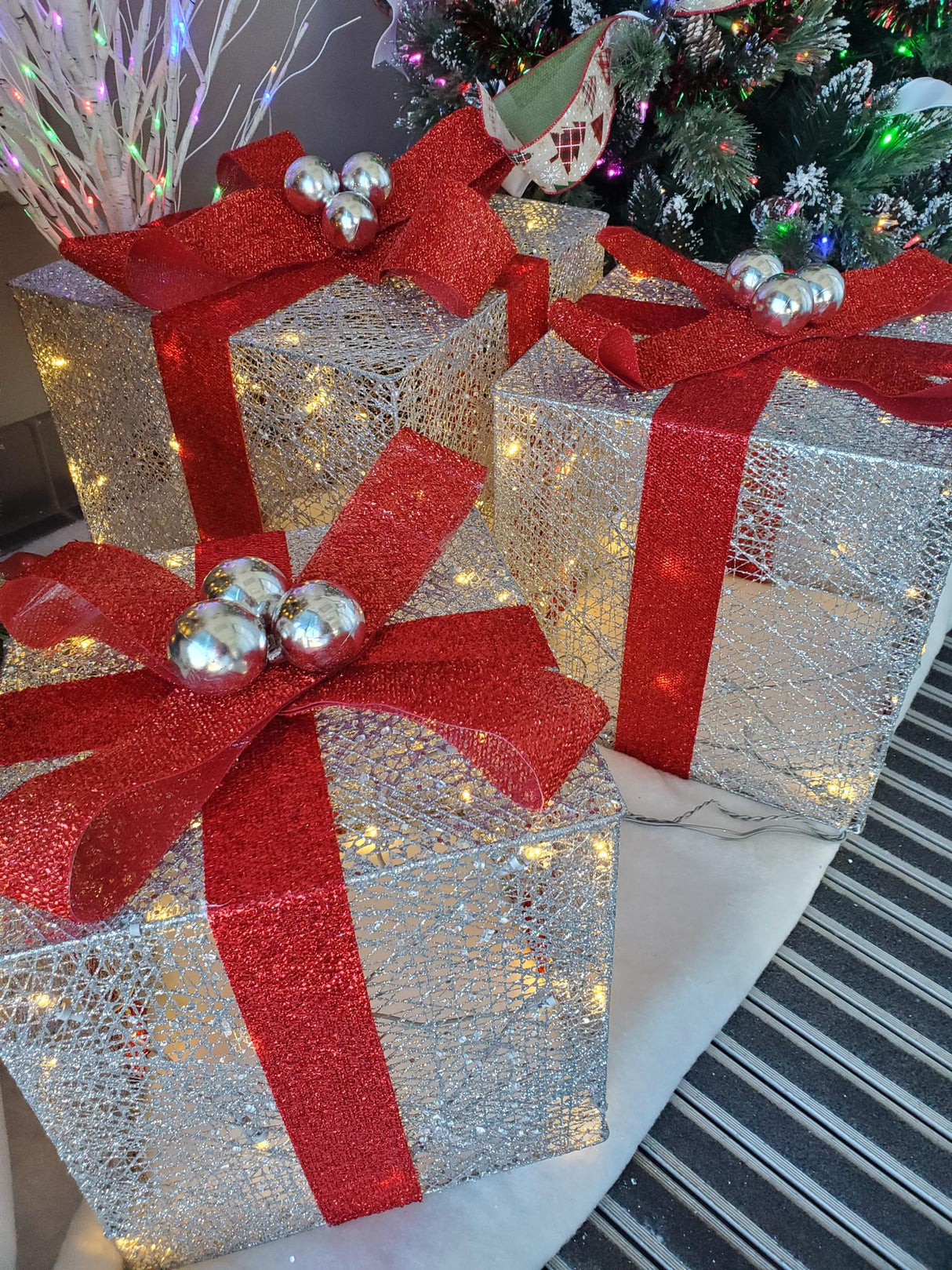 Set of 3 Pre-Lit Crystal Champagne Gift Box Sculptures