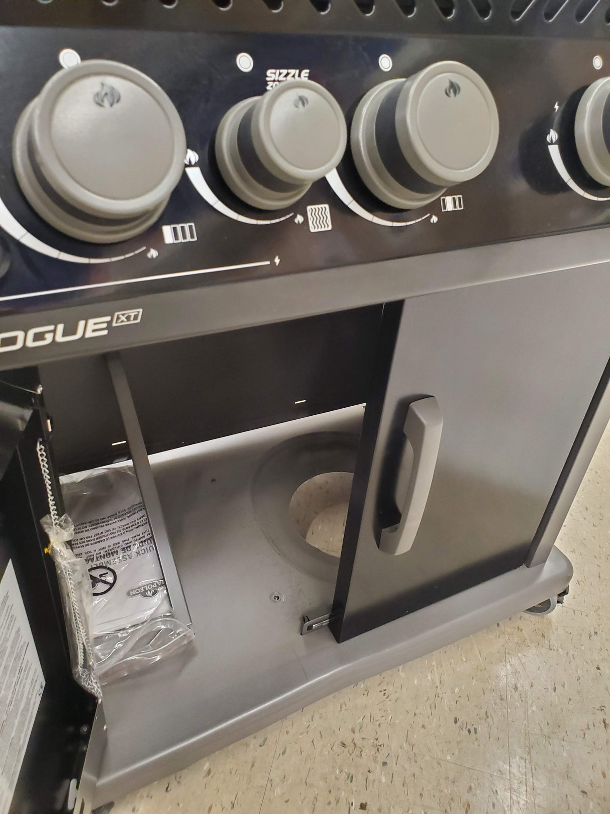 Outlet Rogue XT 525 (LP) Grill