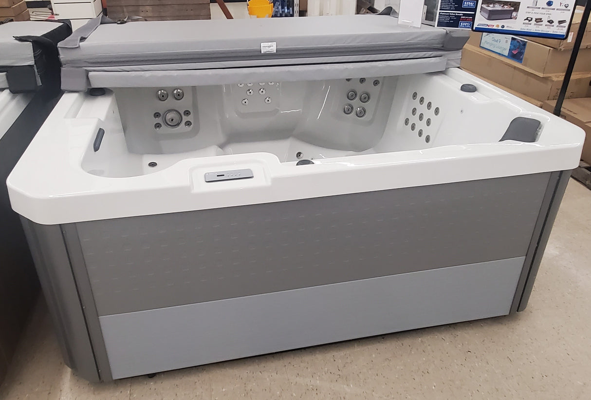 Outlet Enrich Hot Tubs Elevate Vitality Collection