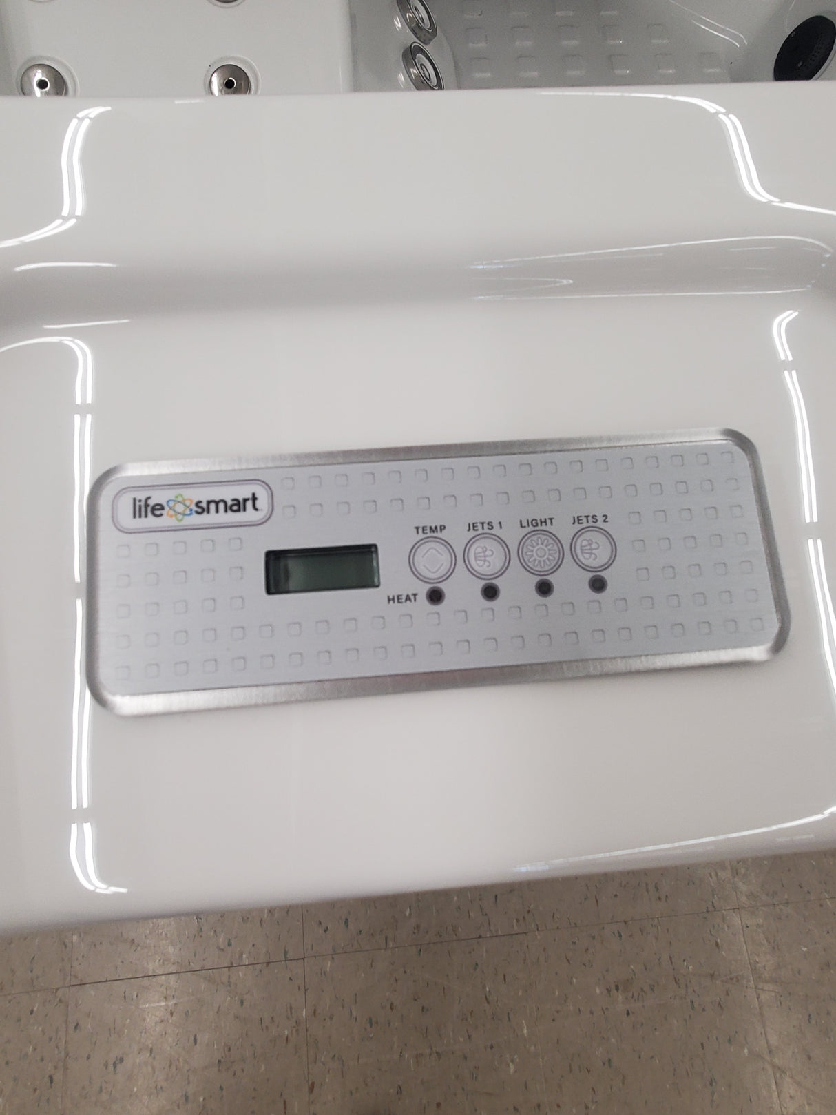 Outlet Enrich Hot Tubs Elevate Vitality Collection