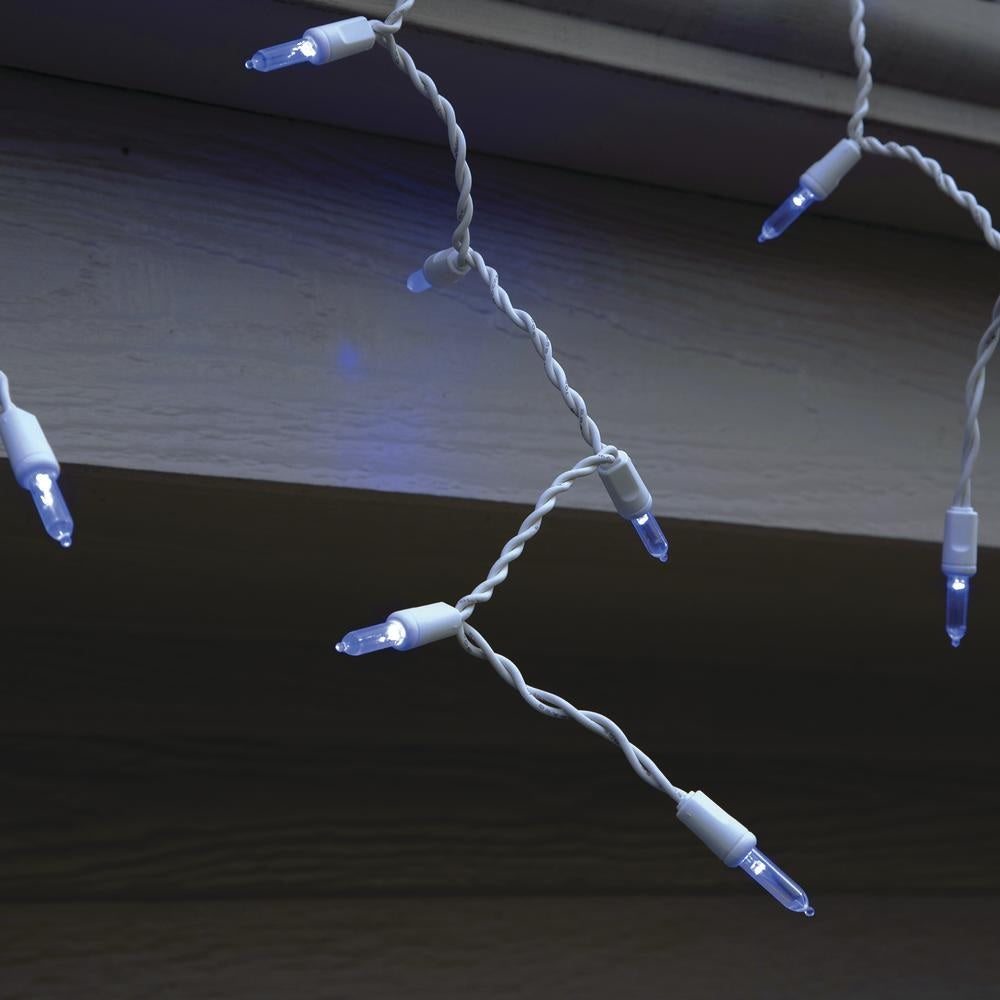 LED Auto Synchronizing Chasing/Color Changing Icicle Lights (Blue/White)