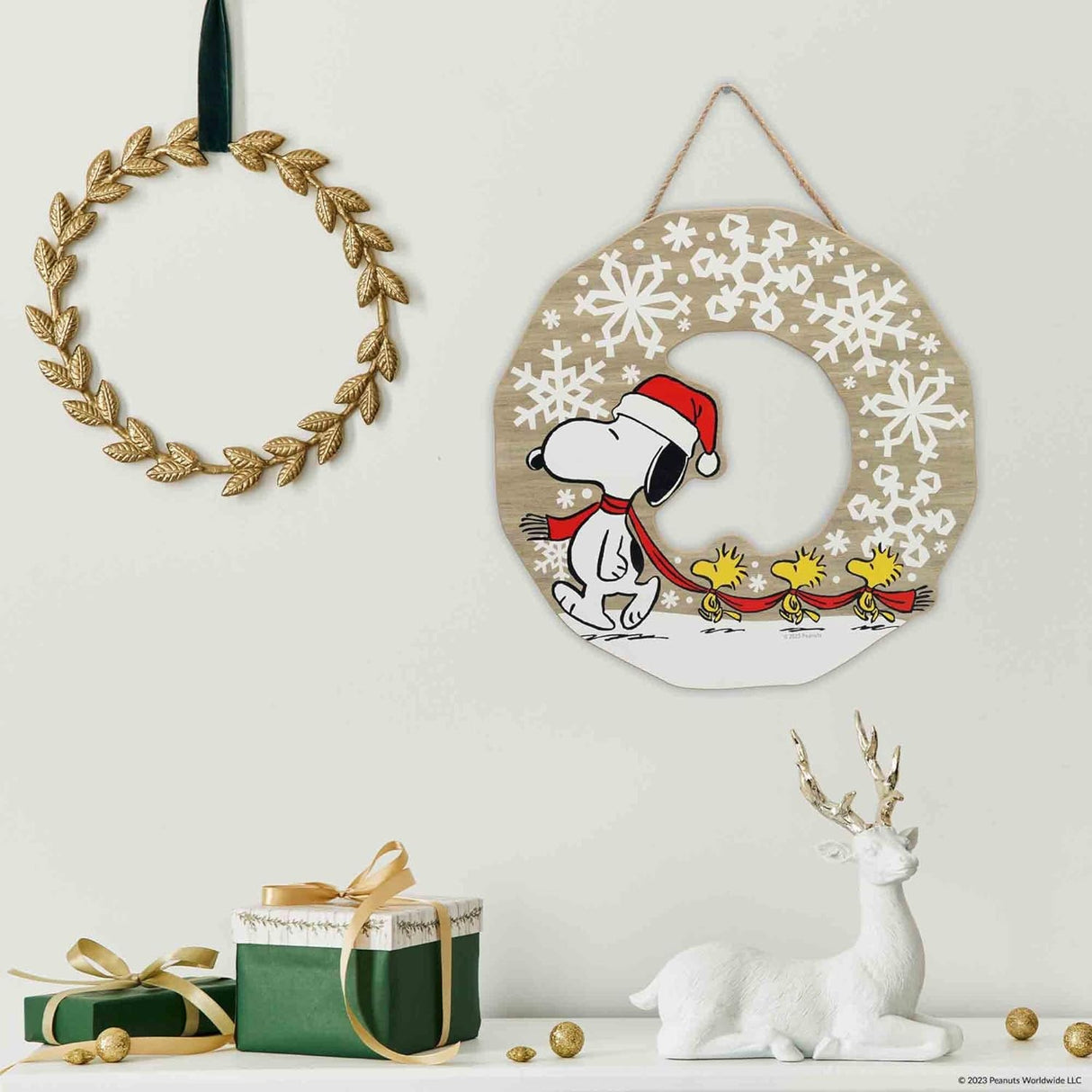 Peanuts® Snoopy Snowflake Wreath Hanging Decoration