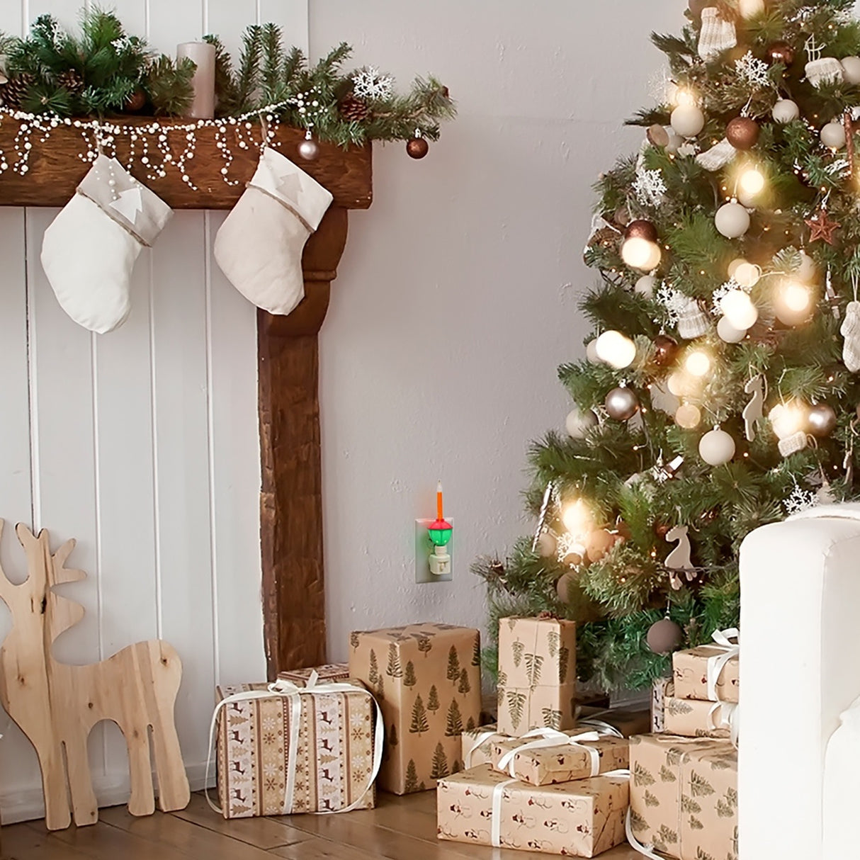 Incandescent Bubble Night Light with Red & Green Base