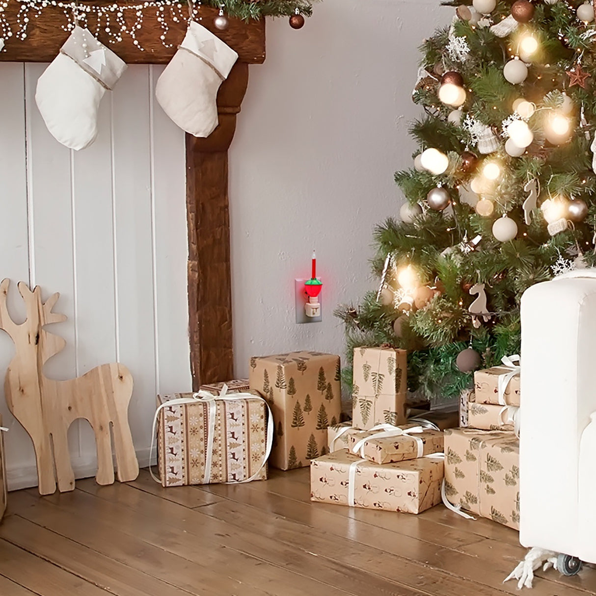 Incandescent Bubble Night Light with Red & Green Base