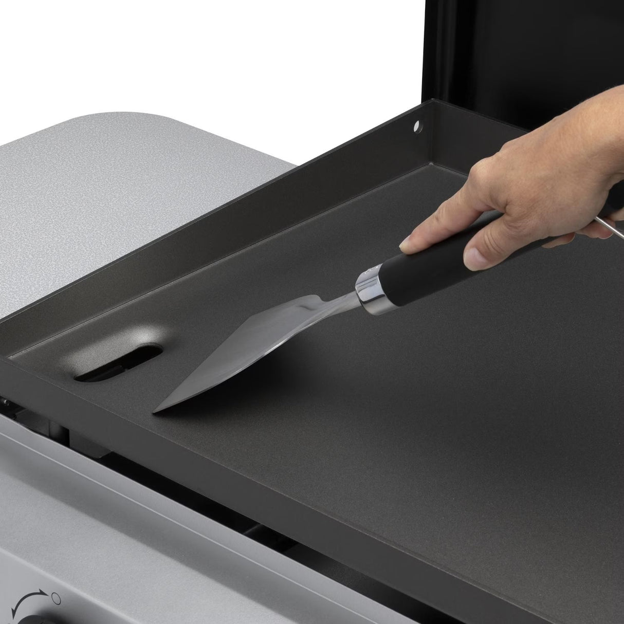 Weber 28" Griddle Liquid Propane Grill