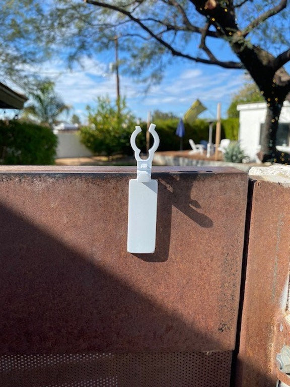 Pro "Anywhere" Sticky Clip Ultimate Outdoor Adhesive