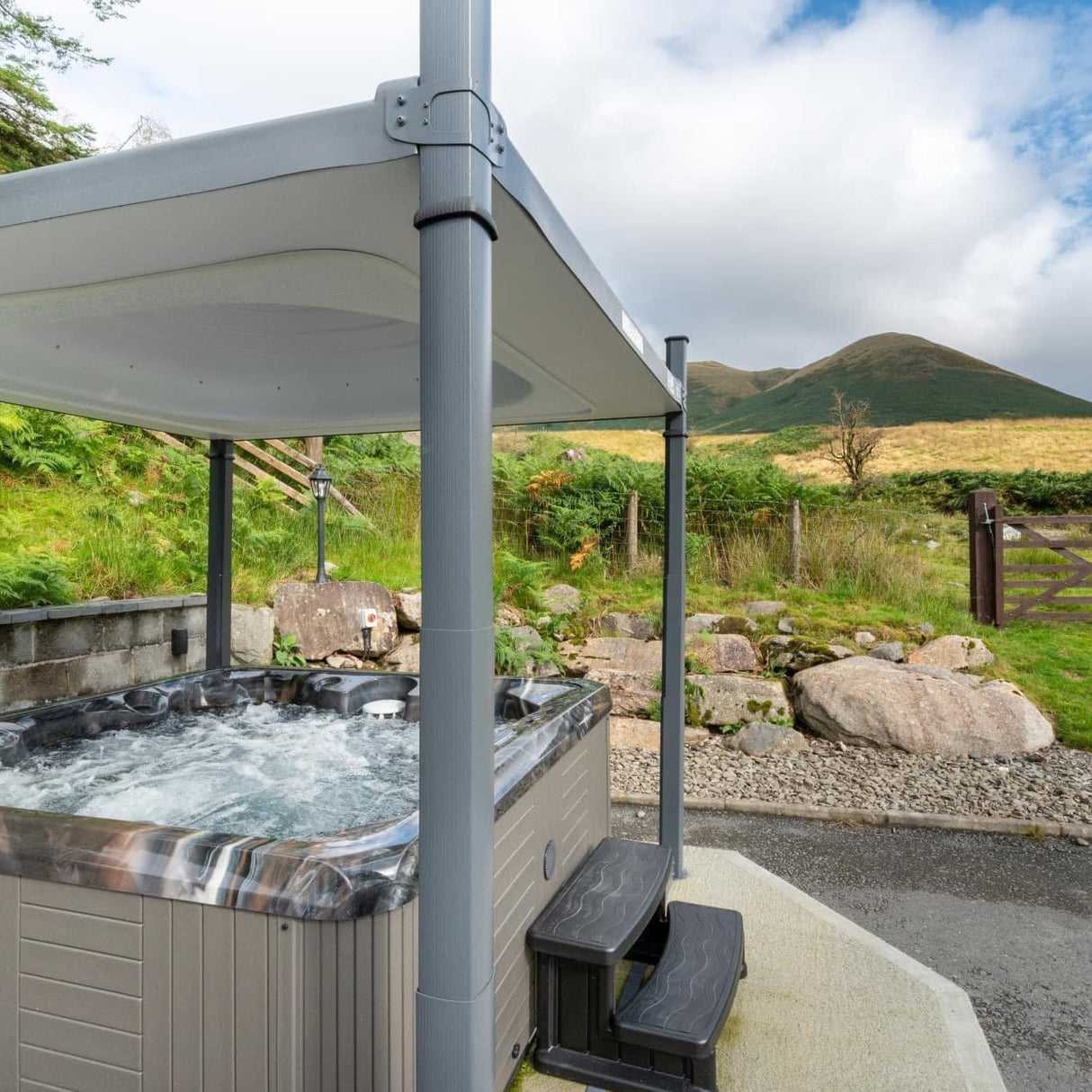 Covana EVOLUTION Hot Tub Cover