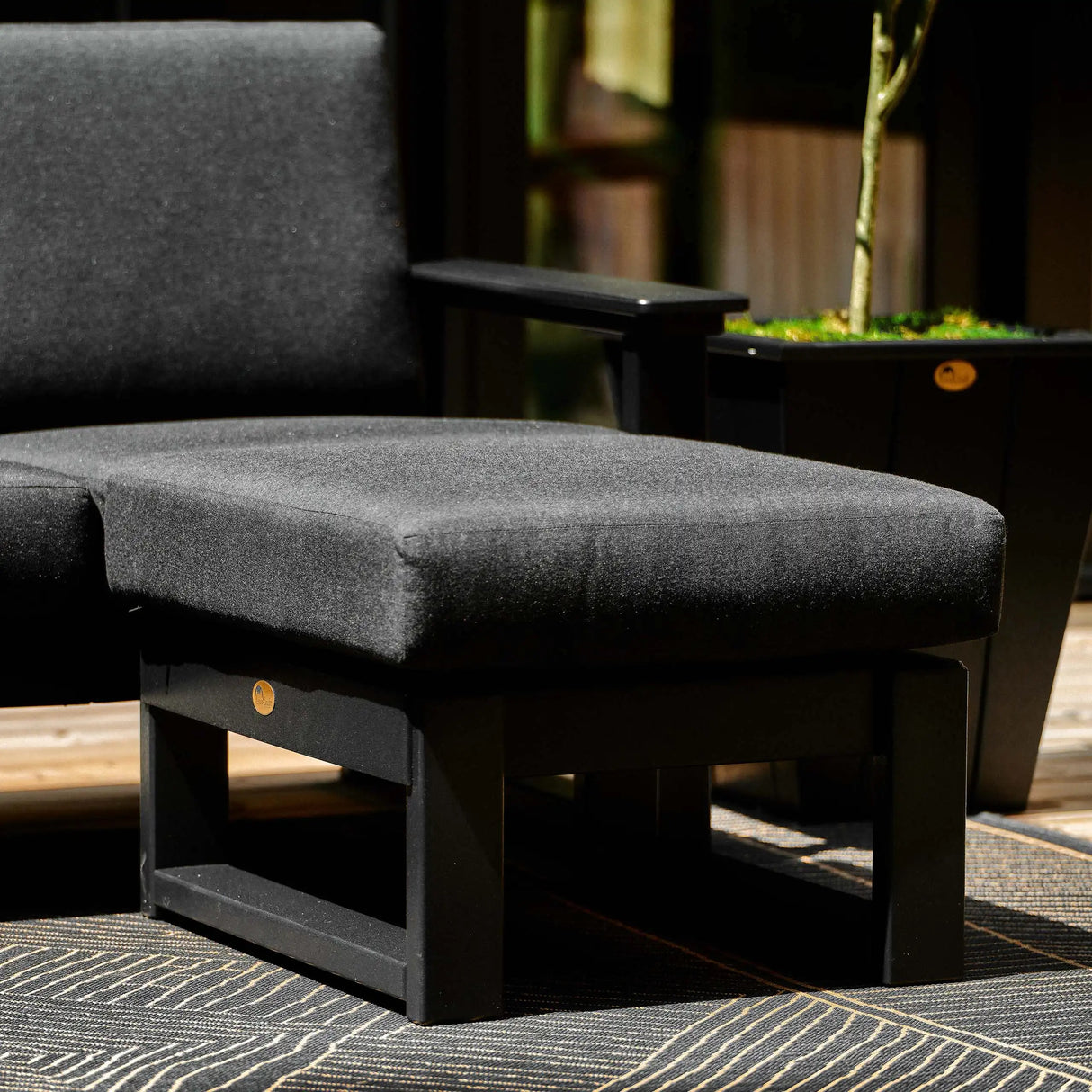 Lanai Deep Seating Set from LuxCraft