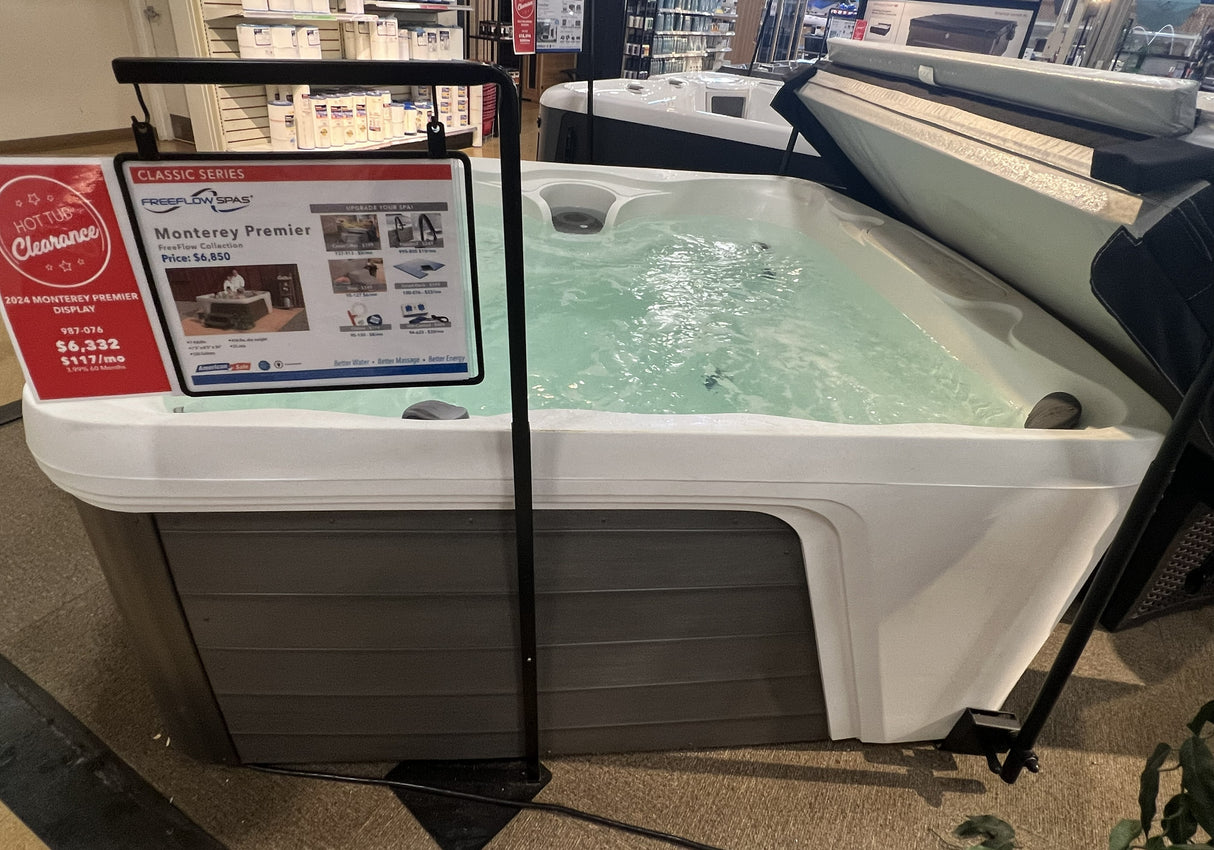 Clearance 2024 Freeflow Spas Monterey Premier Hot Tub