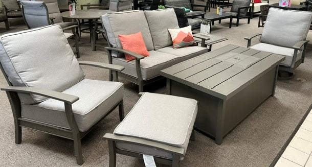 Clearance Palmdale Lounging & Chat