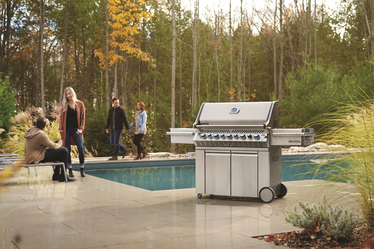 Napoleon Prestige PRO™ 665 RSIB Grill Series