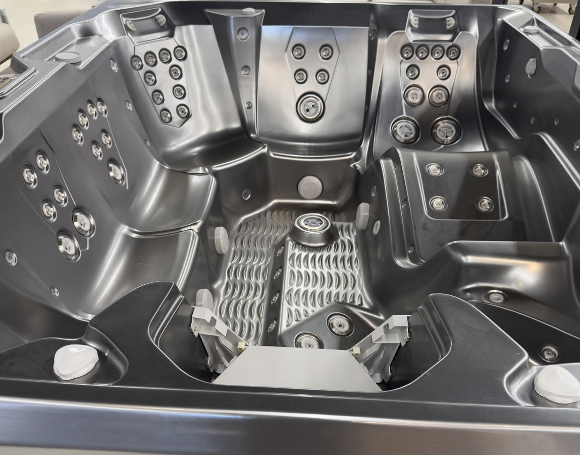 Outlet Hot Spring Limelight Prism Hot Tub