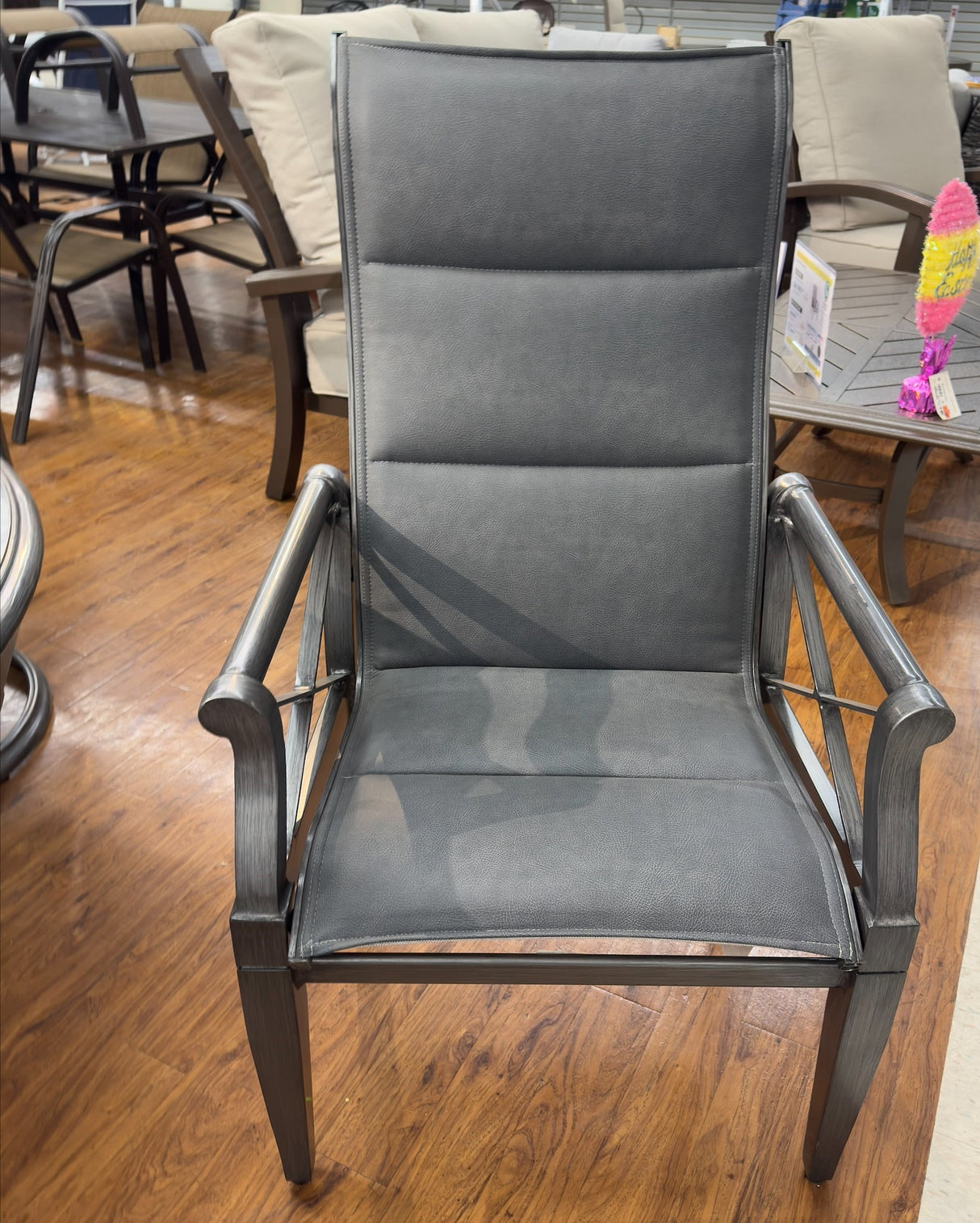 Outlet Hi-Back Andover Dining