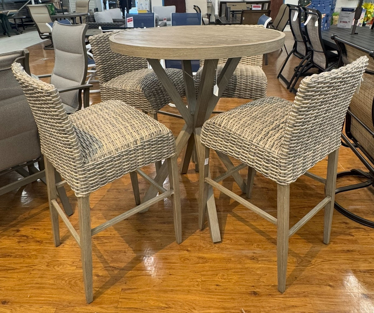 Outlet Carolina Bar Furniture Set