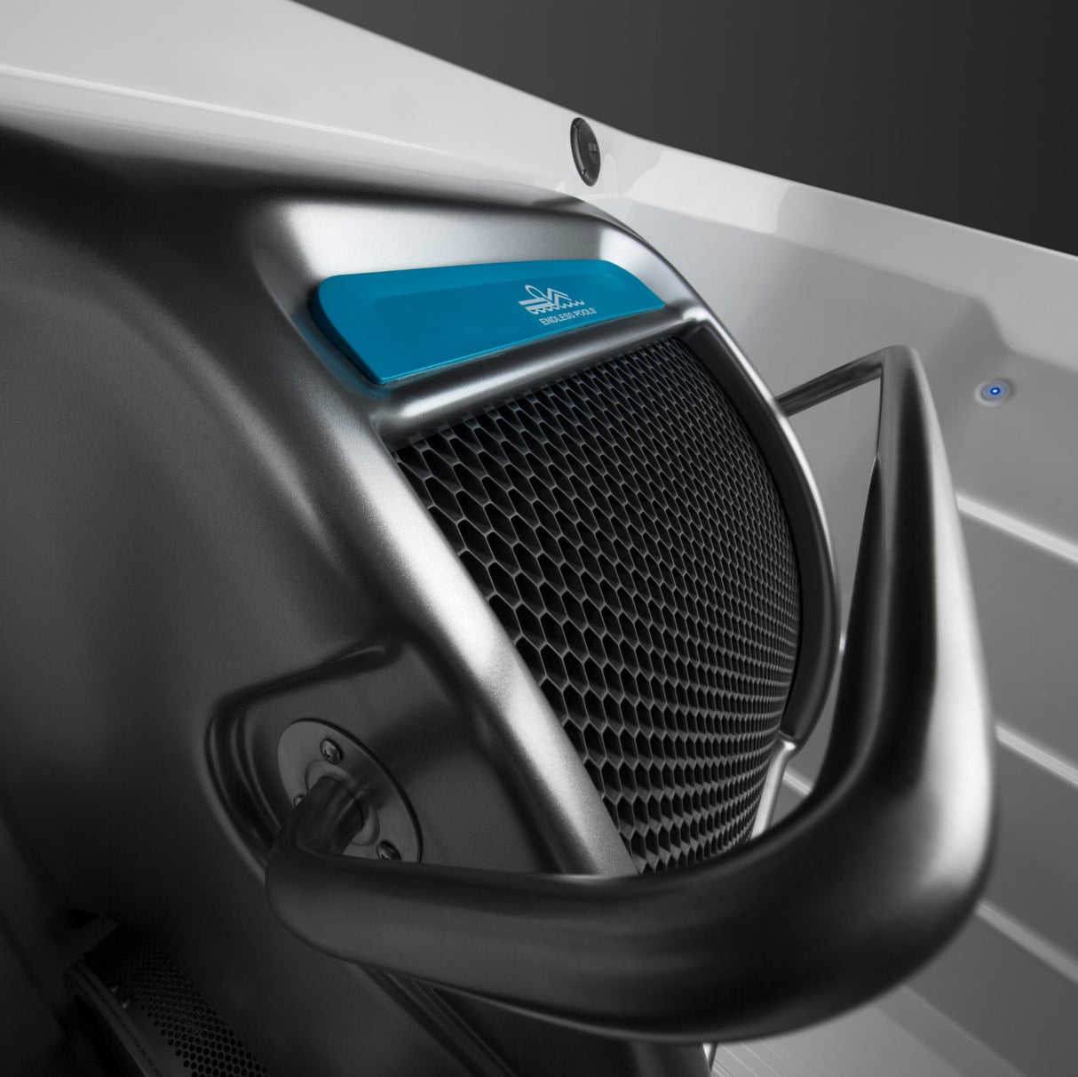 Endless Pools® Fitness Systems E700