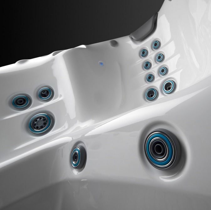 Endless Pools® Fitness Systems E700