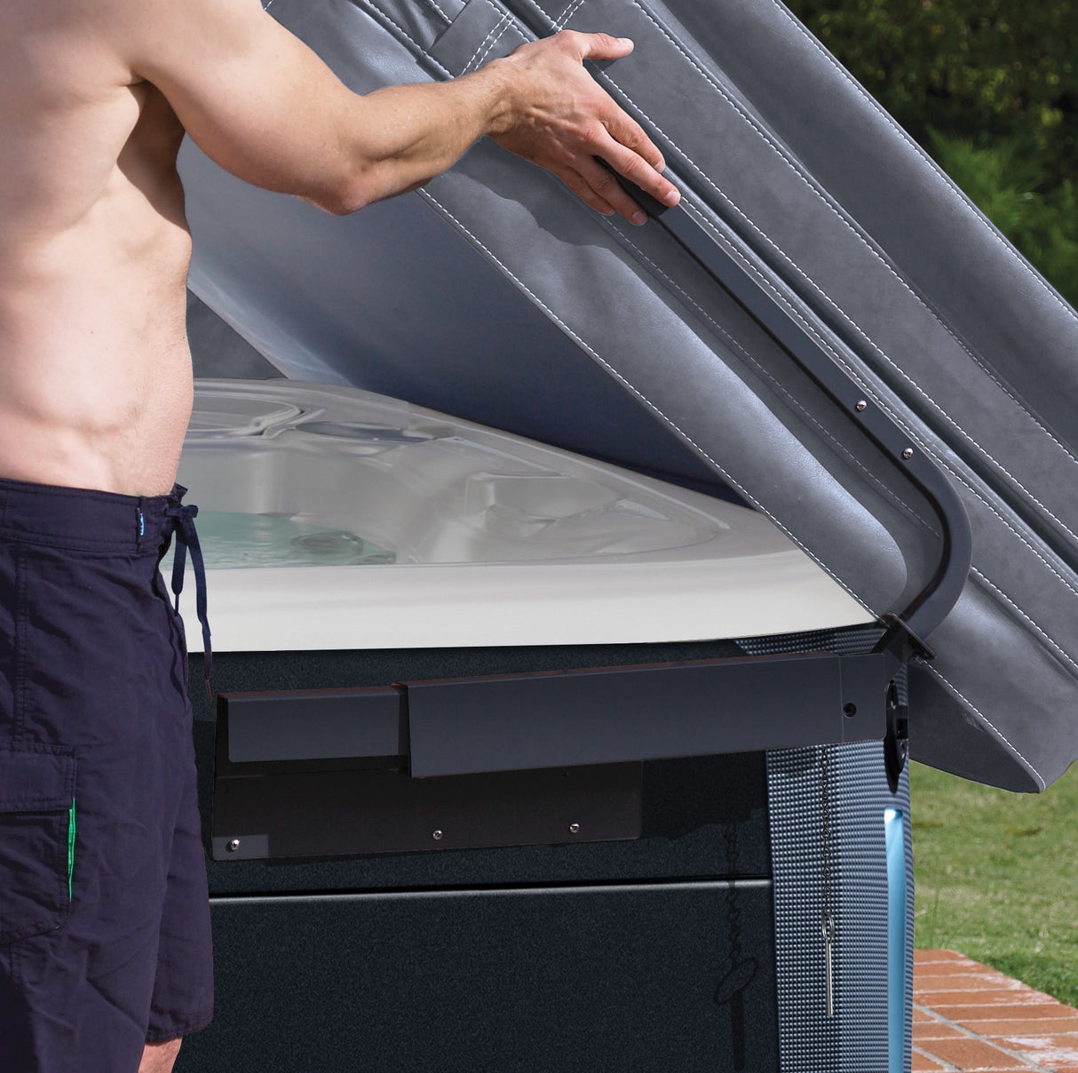 Hot Spring Spas Lift 'N Glide® Cover Lifter