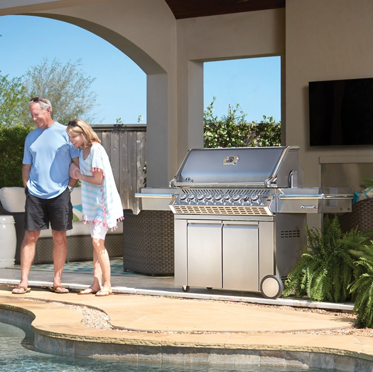 Napoleon Prestige PRO™ 665 RSIB Grill Series