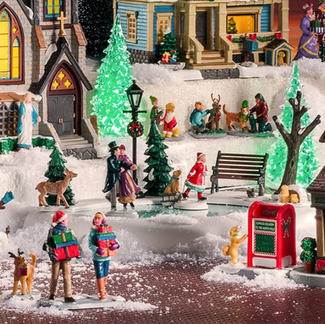 Lemax Caddington Village Table Piece: Victorian Skaters #94527