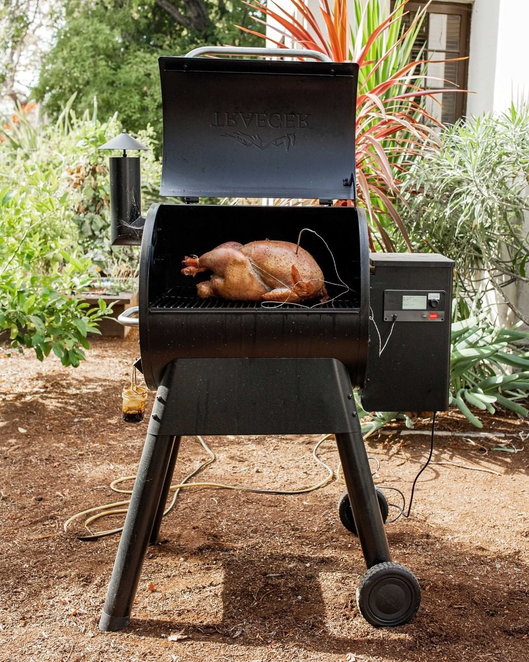 Traeger Pro 575 Black WiFi-Enabled Pellet Grill