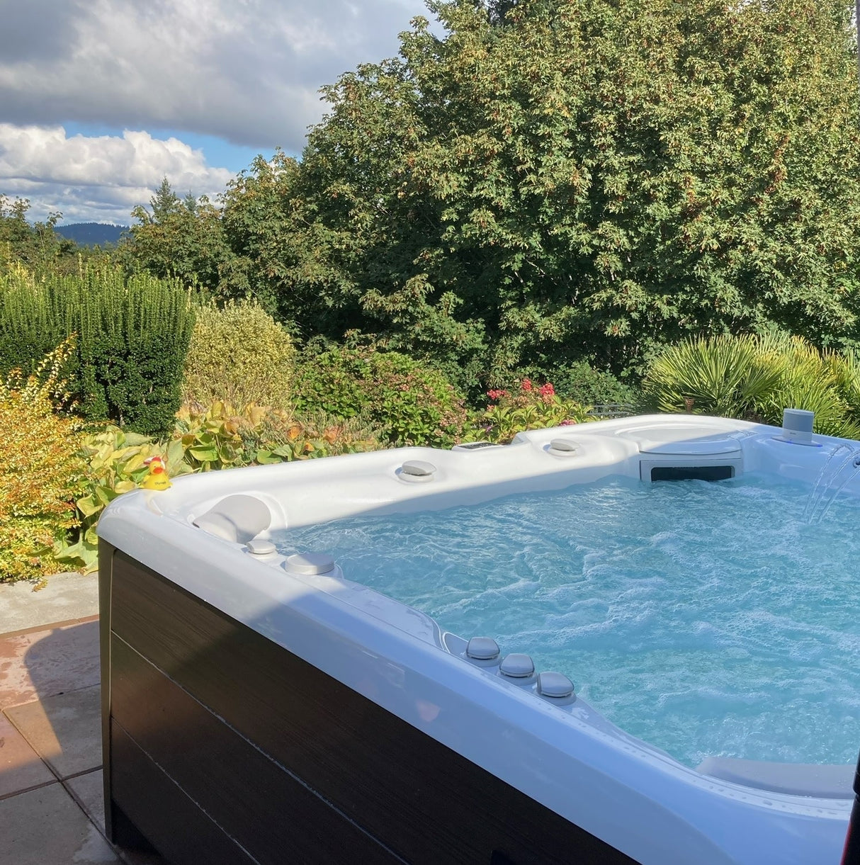 Hot Spring Highlife Collection Grandee Hot Tub