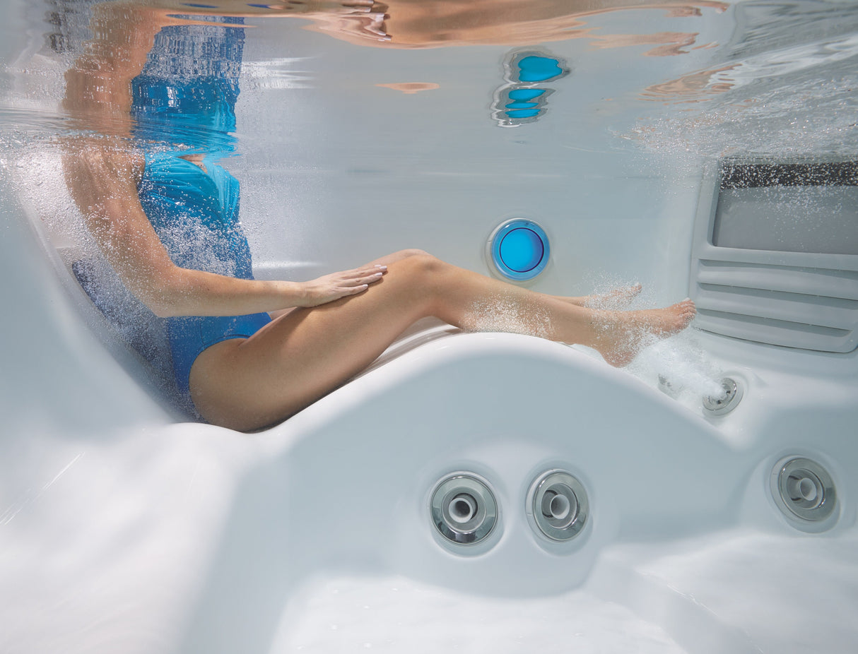 Hot Spring Highlife Collection Envoy Hot Tub