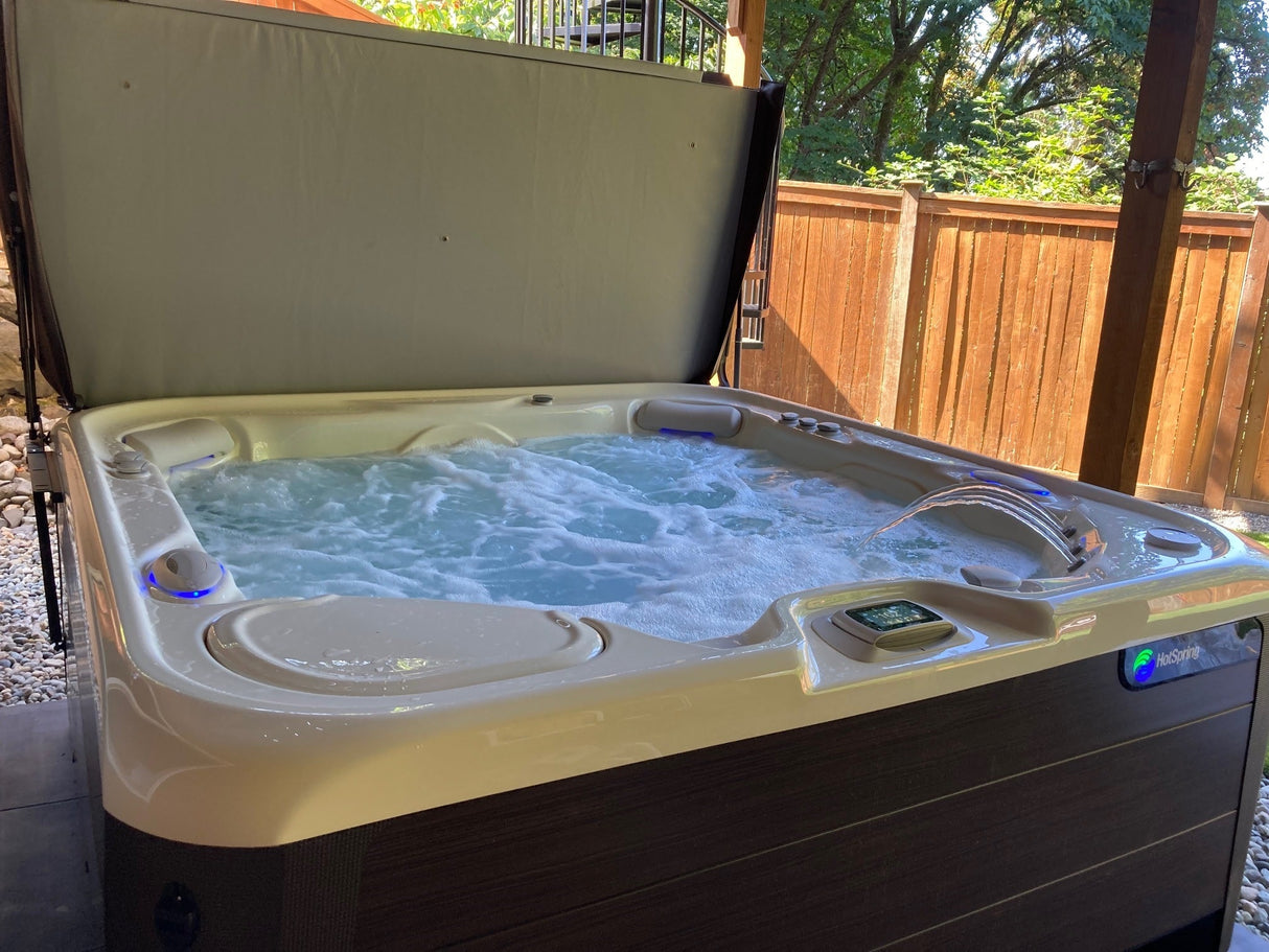 Hot Spring Highlife Collection Vanguard Hot Tub