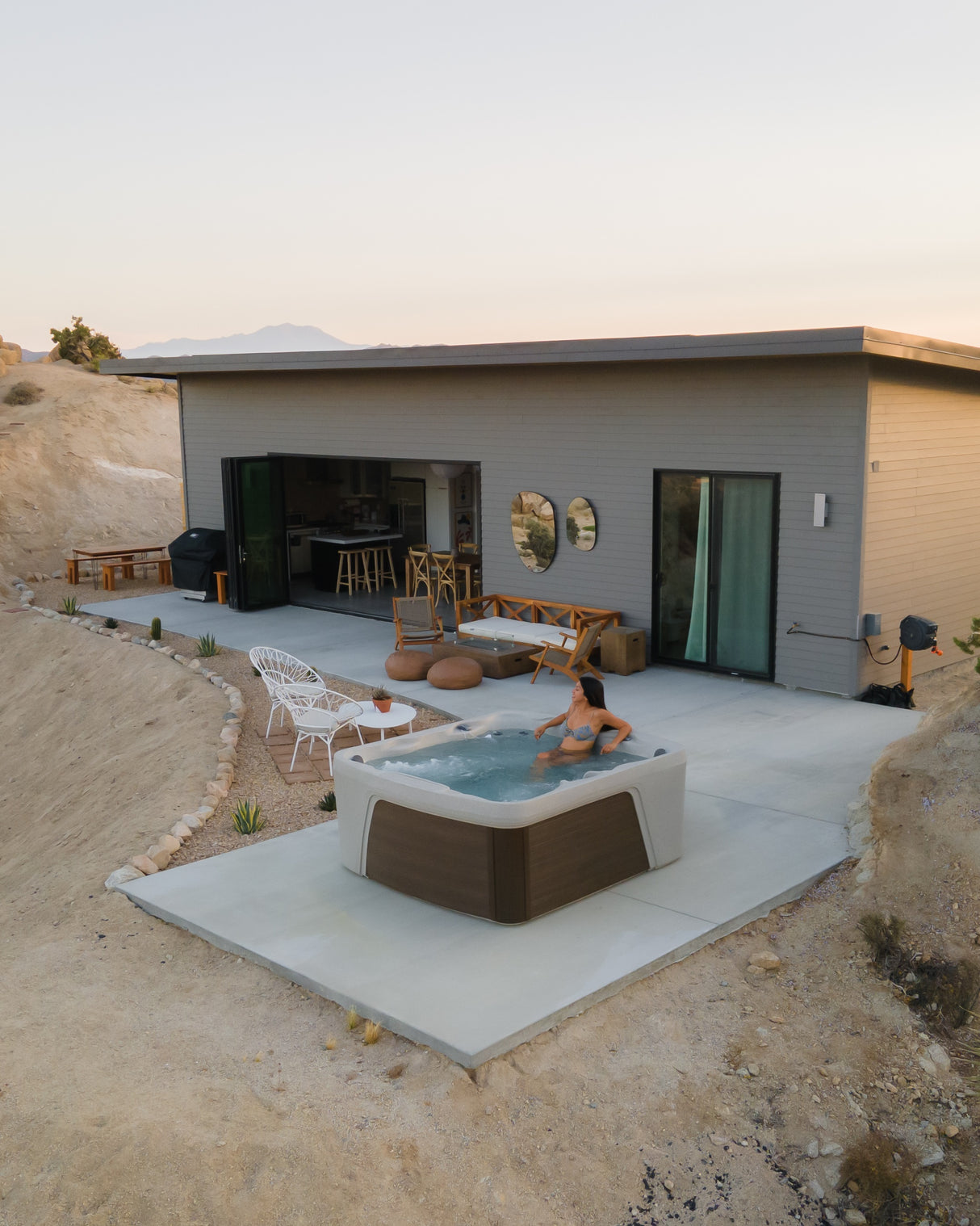 Freeflow Spas Monterey™ Premier Hot Tub