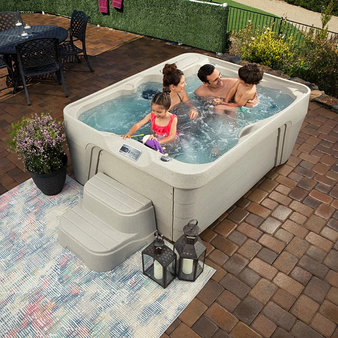 Freeflow Spas Azure™ Premier Hot Tub