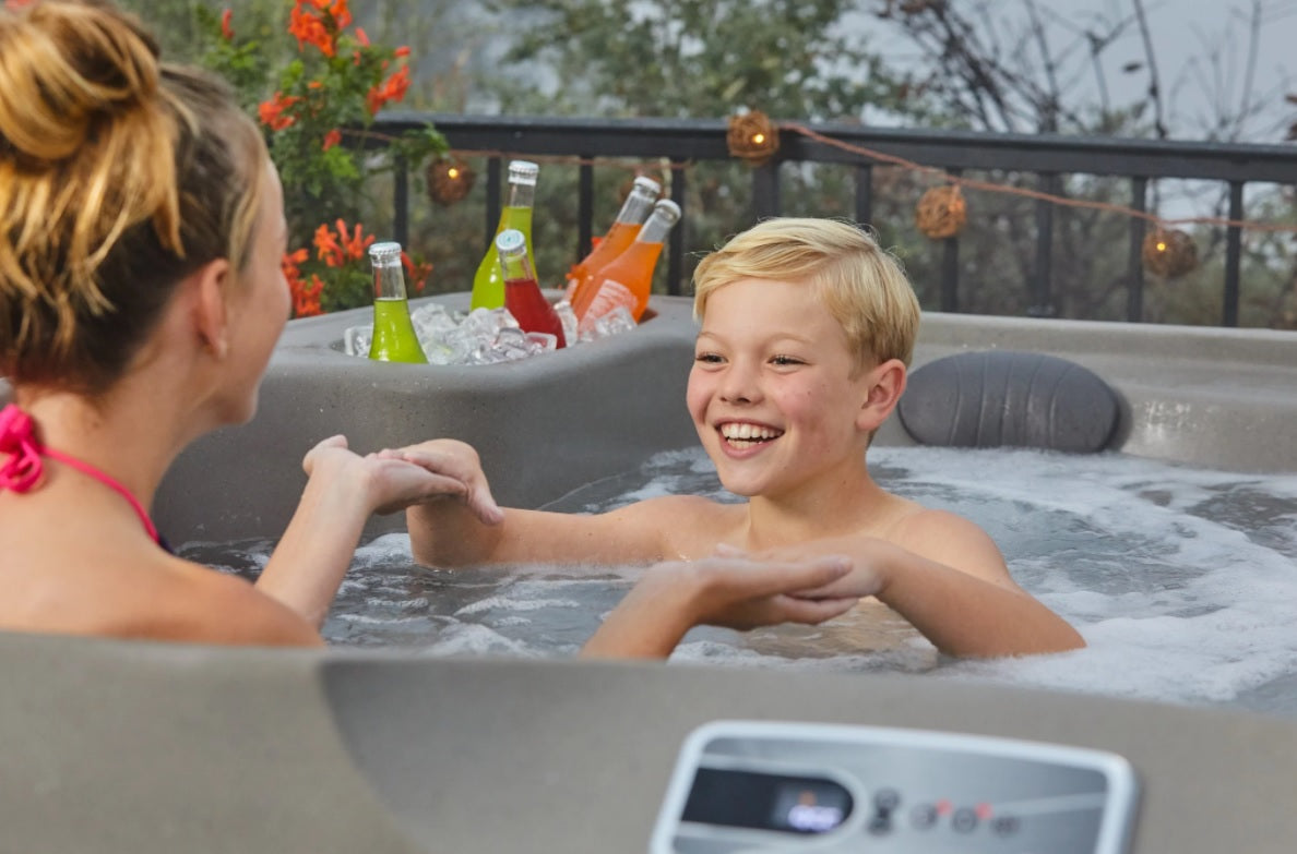 Freeflow Spas Azure™ Premier Hot Tub