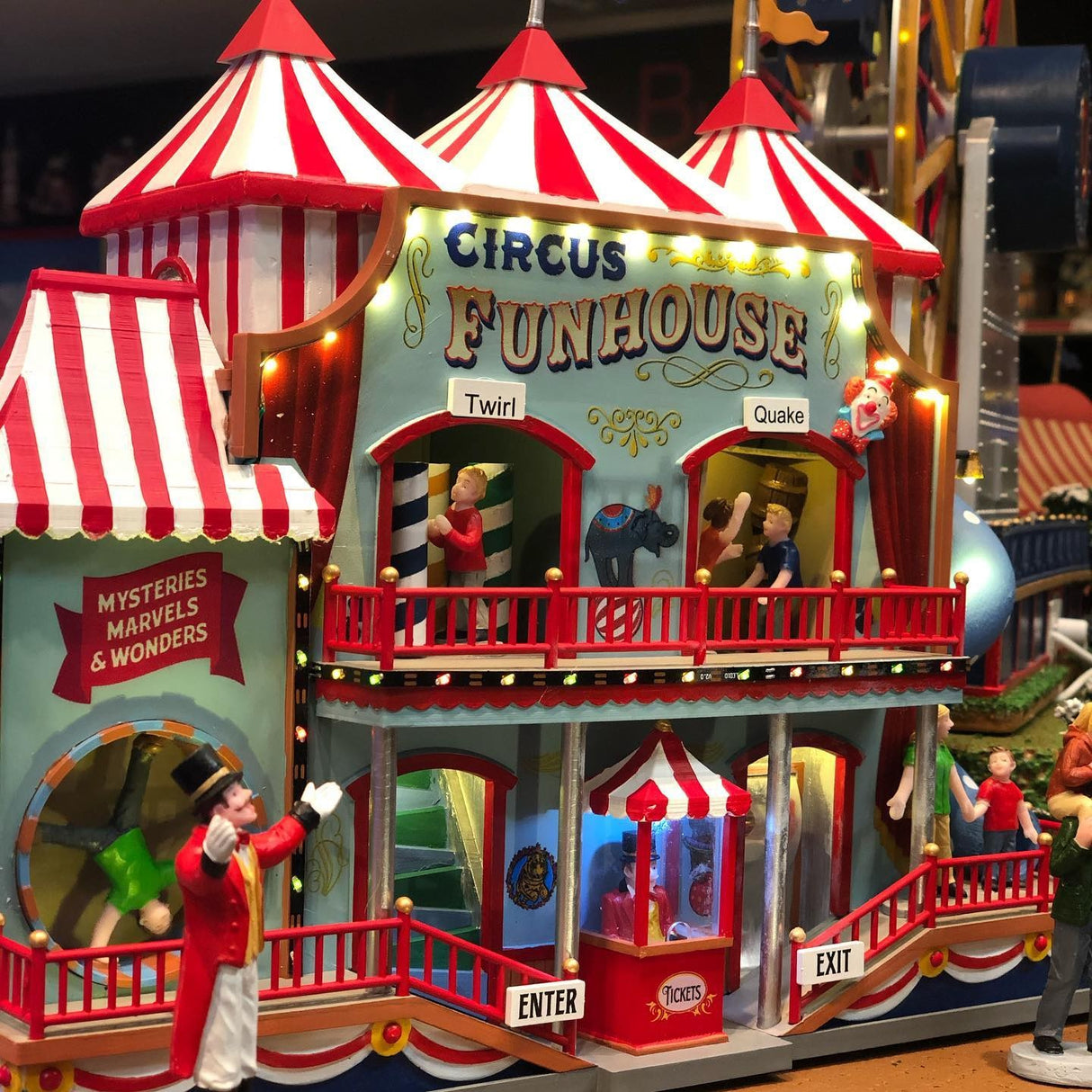 Polyresin lighted building for a Lemax Village tabletop display