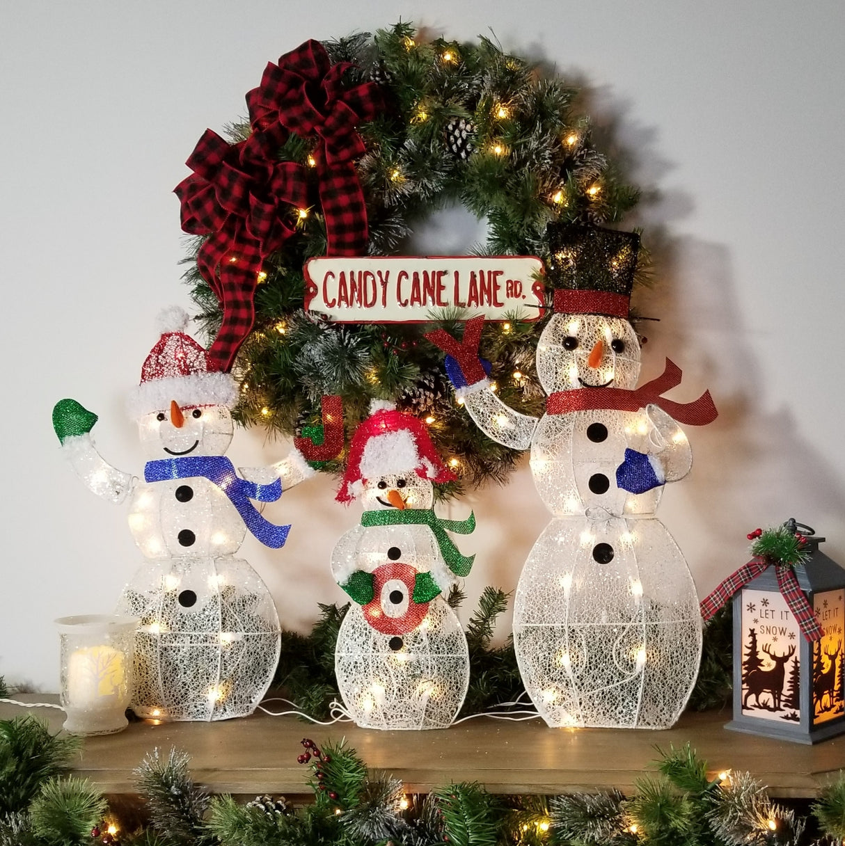 Glittering Snowman Family Sculptures, Set of 3