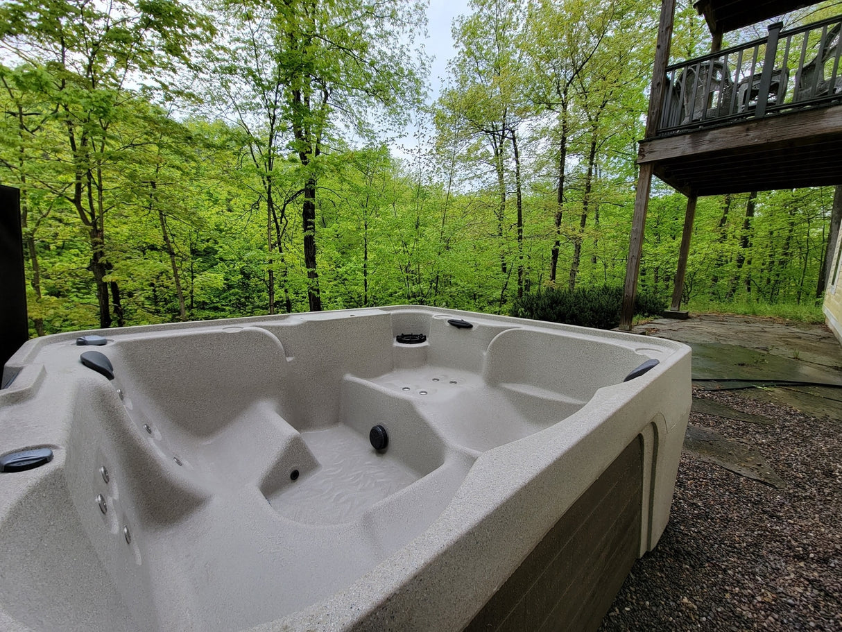 Freeflow Spas Excursion Sport Hot Tub