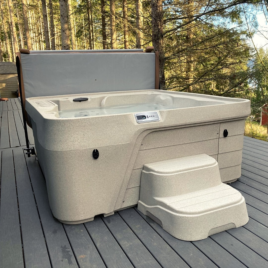 Freeflow Spas Excursion Sport Hot Tub