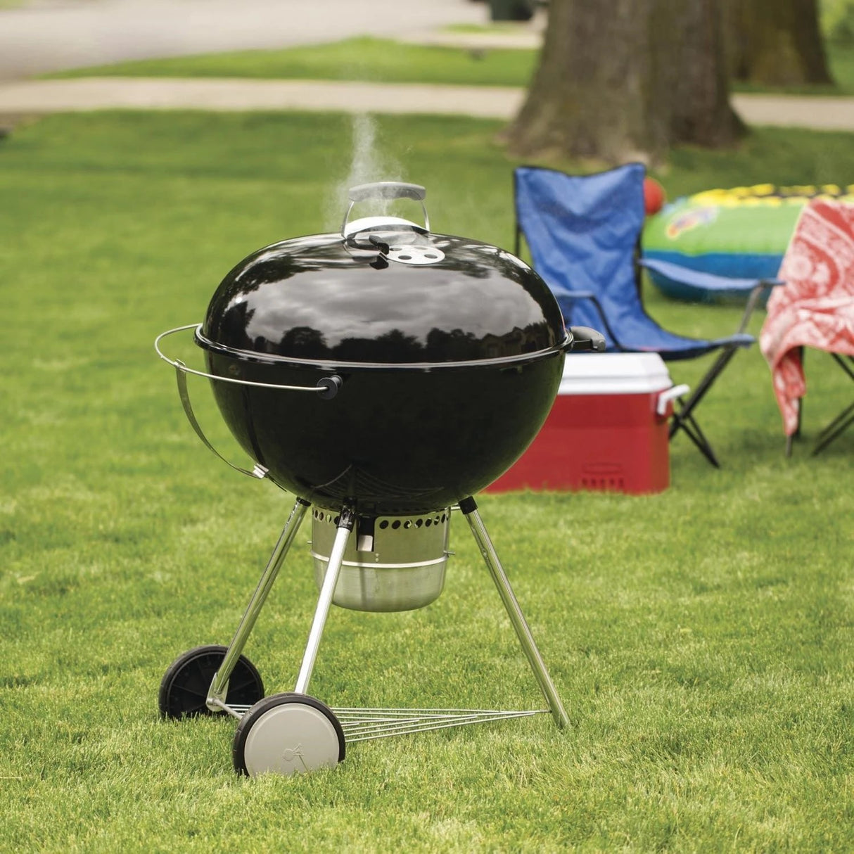Weber Original Kettle 26" Premium Charcoal Grill