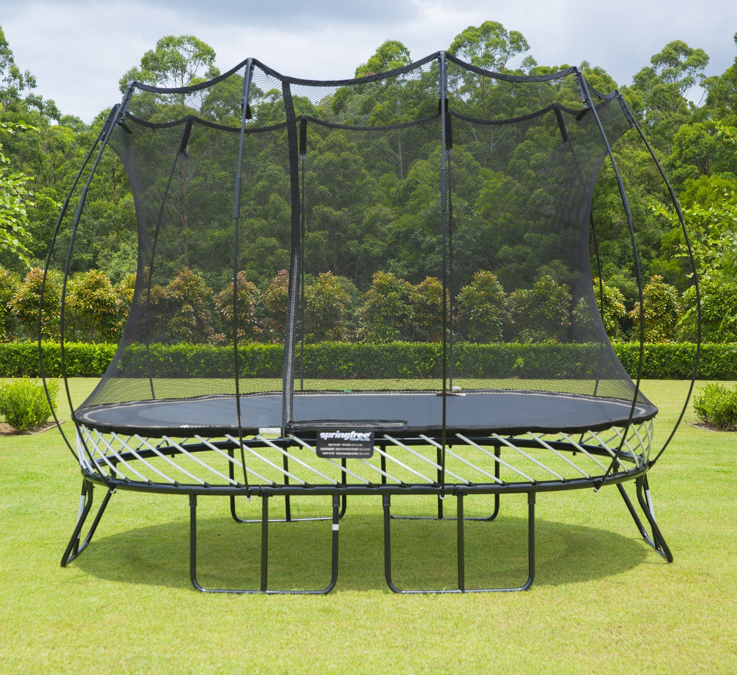 Springfree 8' x 11' Medium Oval Trampoline - Guaranteed Lowest Price
