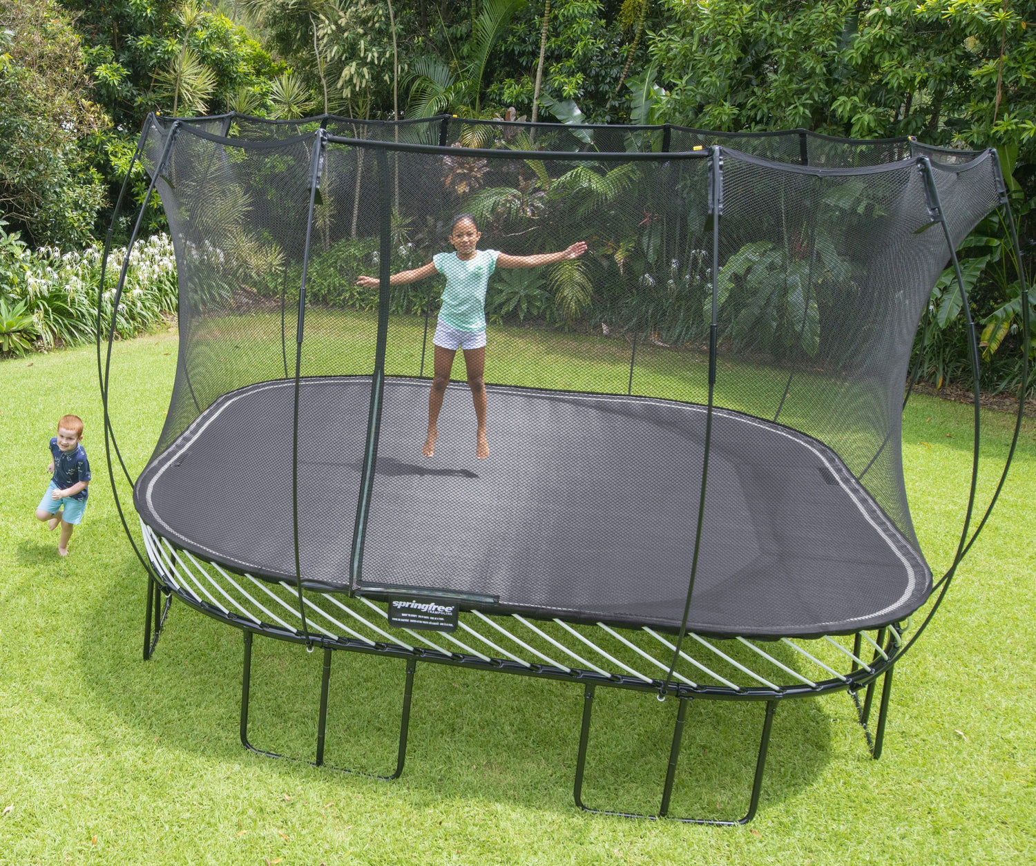Springfree 13' x 13' Jumbo Square Trampoline - Guaranteed Lowest Price