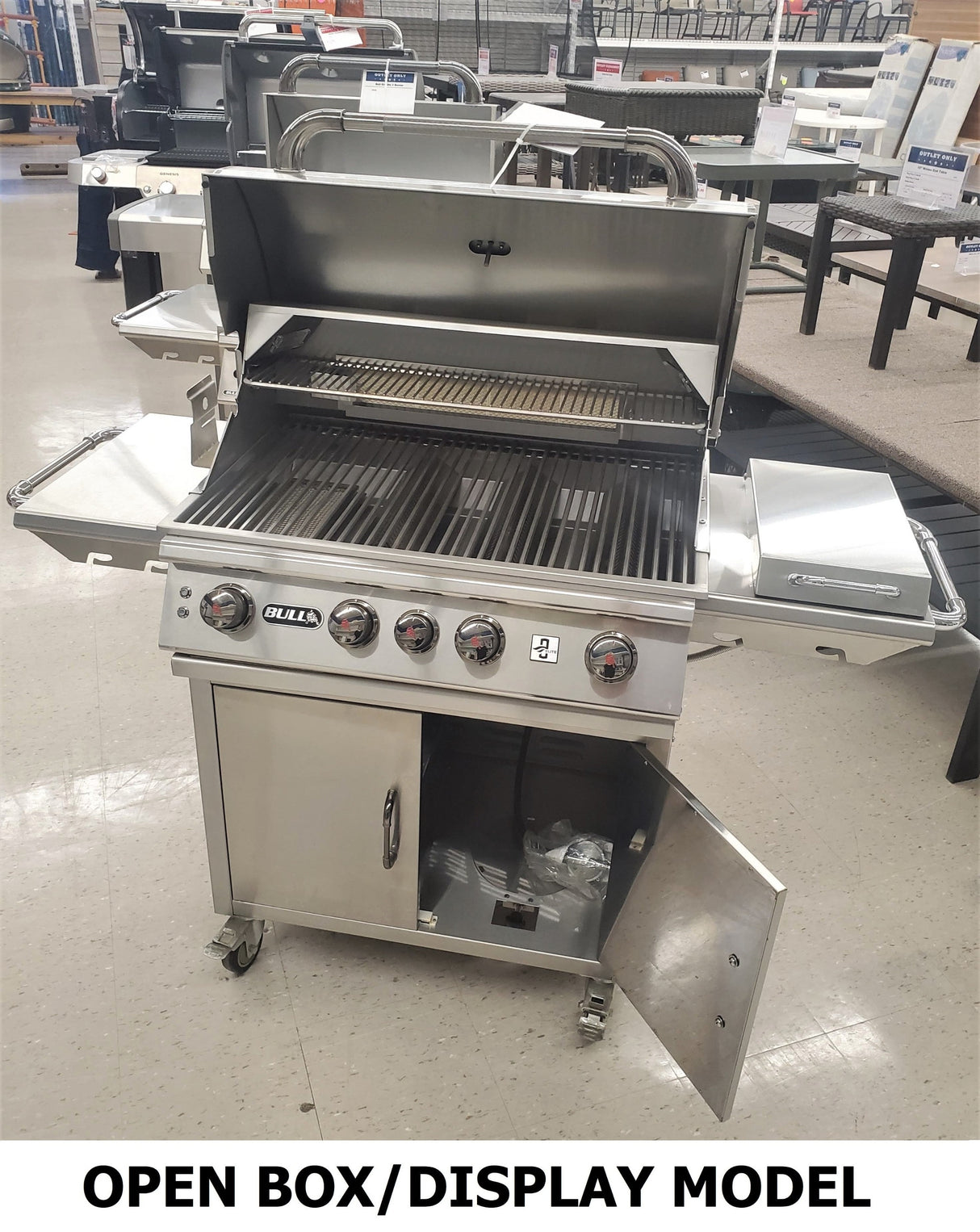 Outlet Bull Angus Elite Natural Gas Grill
