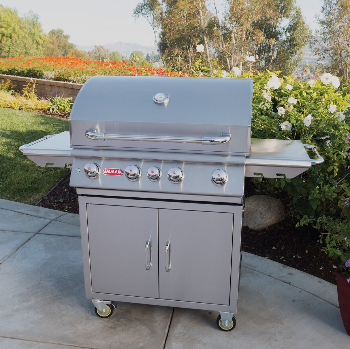 Bull Angus 30" 4-Burner Grill Cart