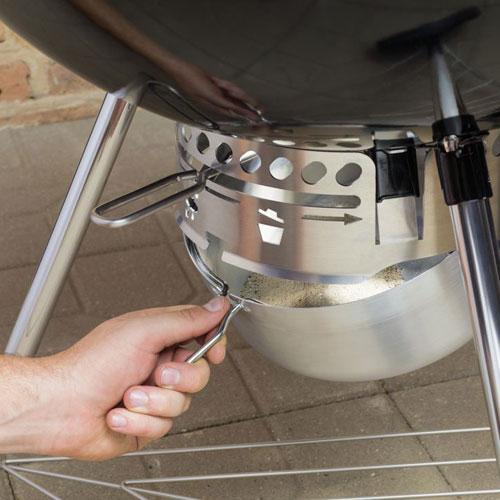 Weber Original Kettle 26" Premium Charcoal Grill