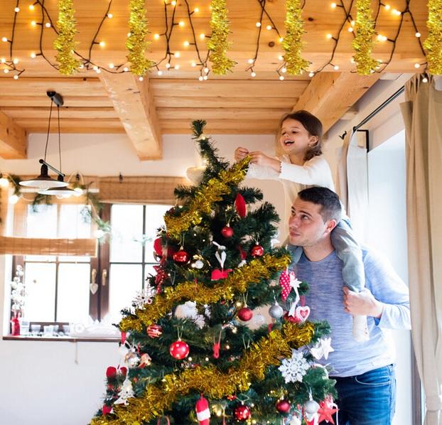 15' Gold Tinsel Christmas Garland