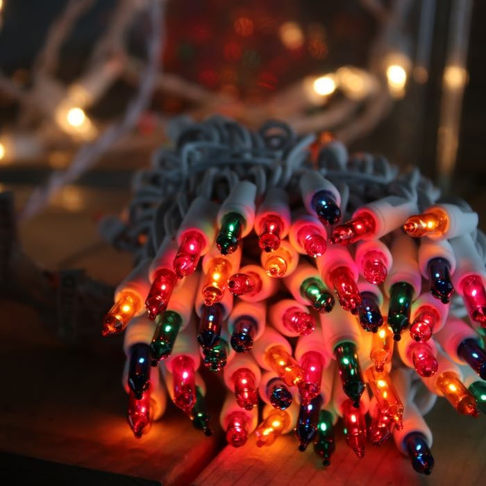 Set of 100 Mini Lights on White Wire
