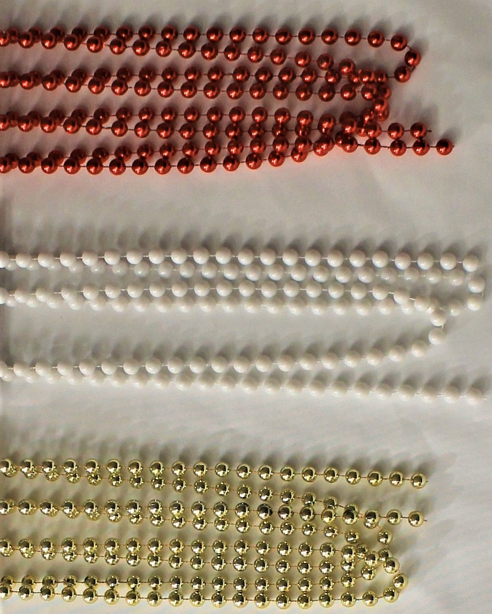 9' Beaded Garland Decoration (Red/White/Gold)