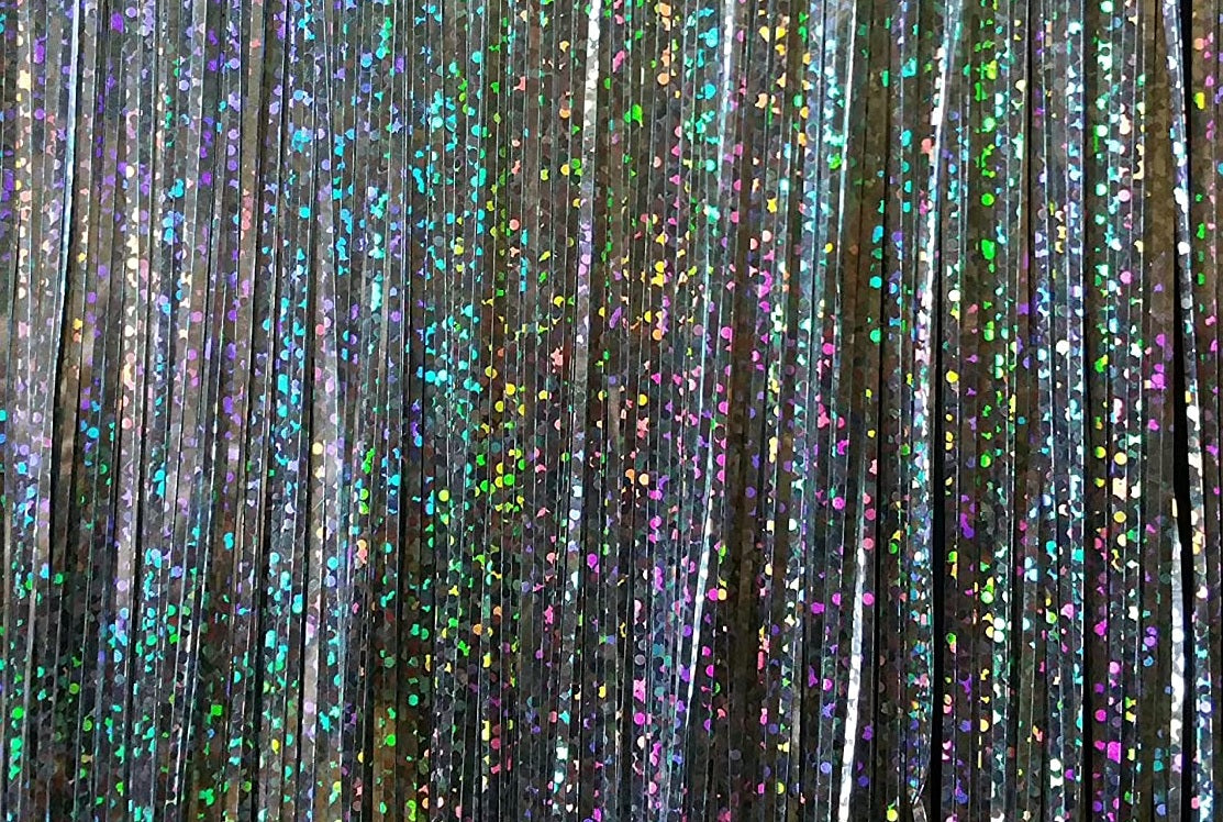 Set of 500 Shimmering Icicle Decorations