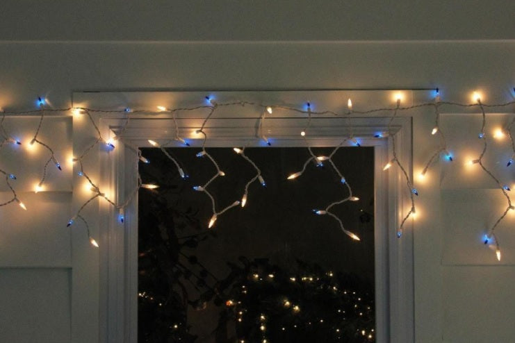 Set of 300 Icicle Lights on a White Wire