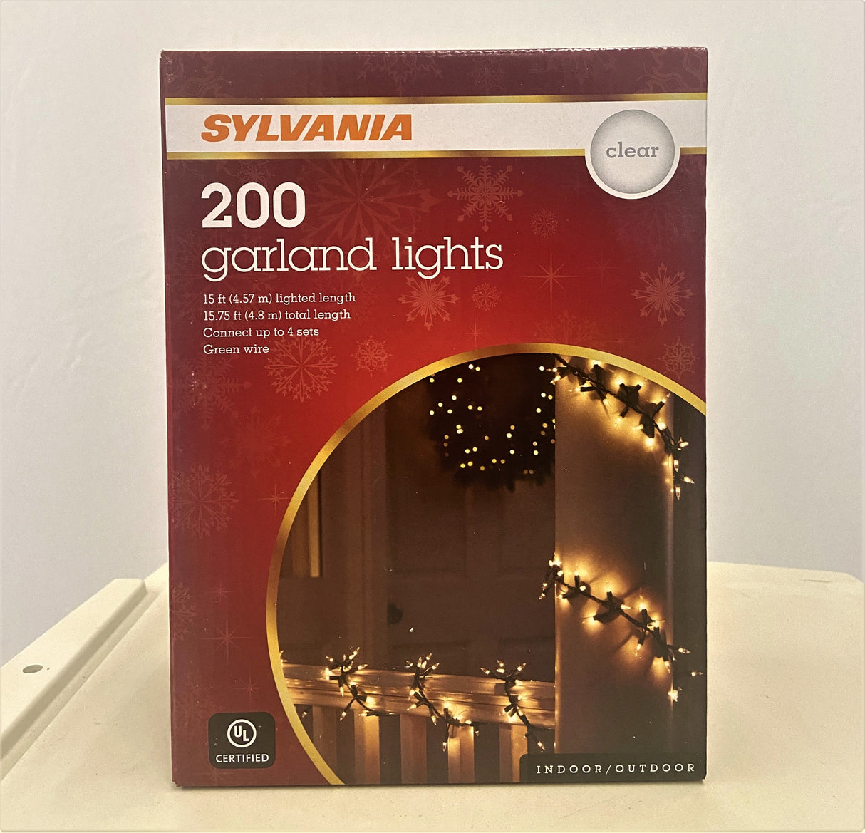 200 Clear Garland Lights on a Green Wire