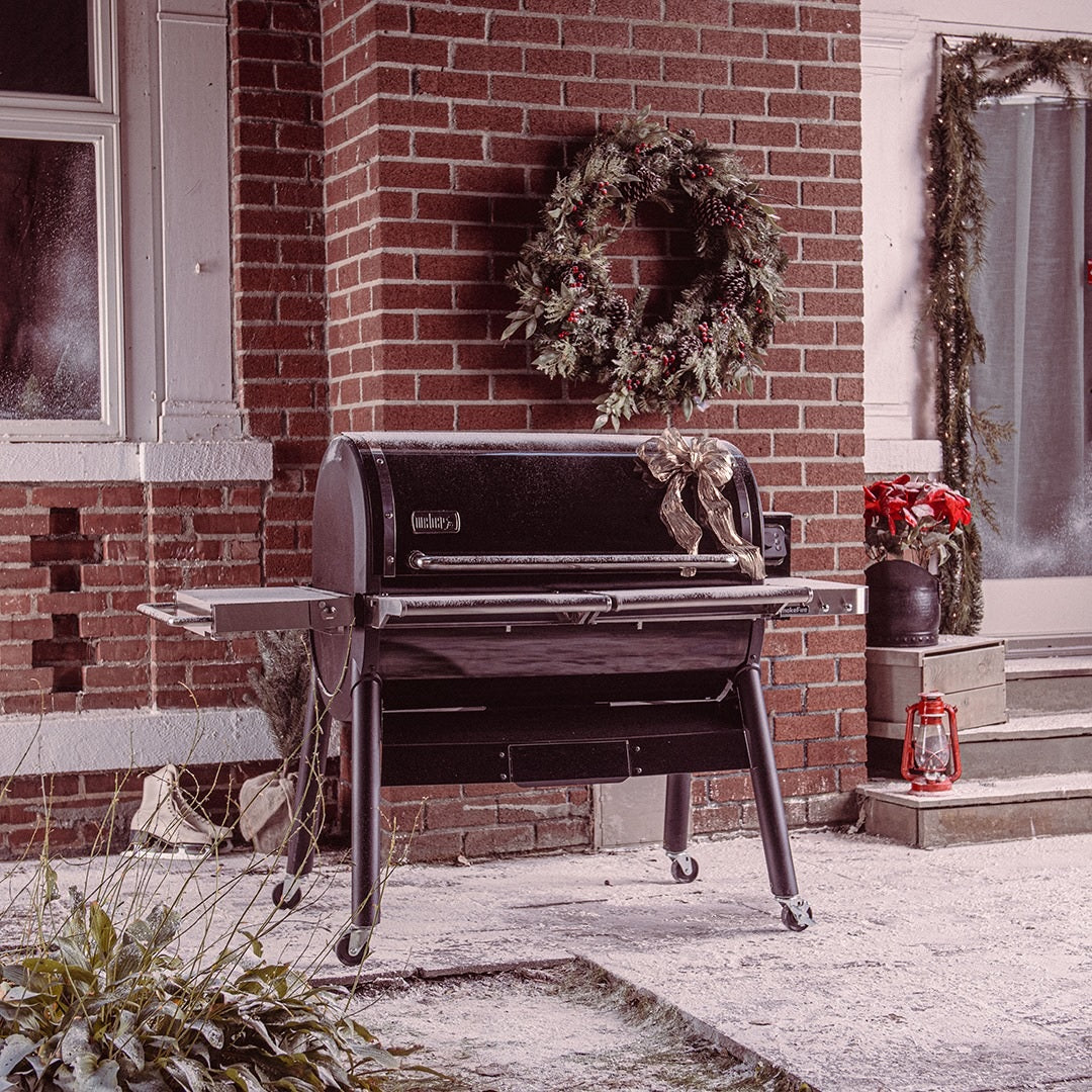 Weber SmokeFire EX6 Wood Fired Pellet Grill