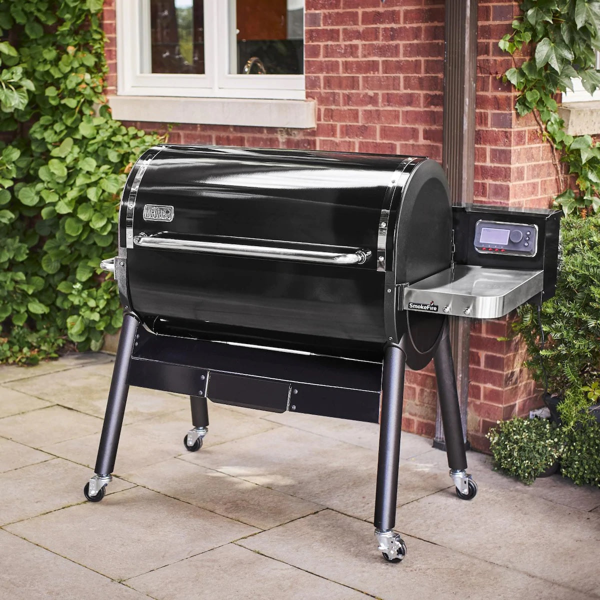 Weber SmokeFire EX6 Wood Fired Pellet Grill