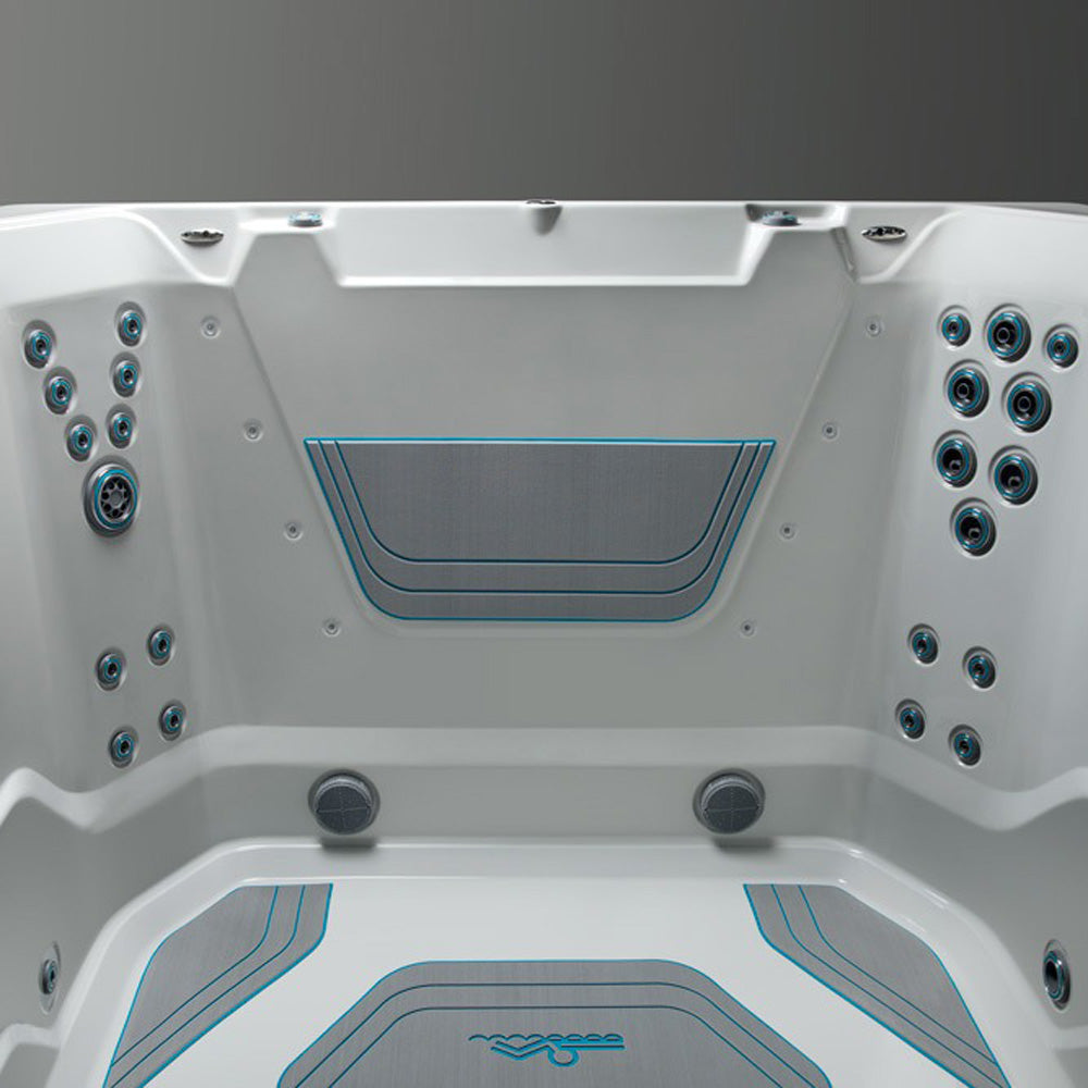 E550 Endless Pools® Fitness Systems