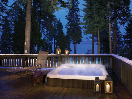5 Benefits of Using Your Hot Tub During the Winter